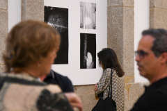 Reportagem Fotográfica da inauguração da exposição "P23" - mostra anual de finalistas das licenciaturas em fotografia e tecnologia da comunicação audiovisual da ESMAD
