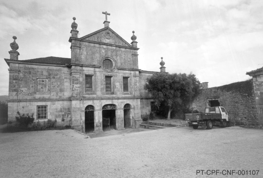 Convento de Ferreirim Gelatina prata, Dimensões 50 x 50 cm Coleção Nacional de Fotografia, CNF 1107