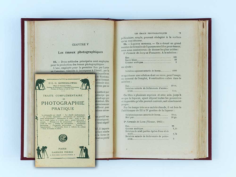 Niewenglowski, G. H. [19--]. Traité Complémentaire de Photographie Pratique. Paris: Garnier Frères.